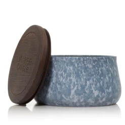 Yankee Candle Fresh Rain Medium Outdoor Candle -Yankee Candle Shop 1685991e fresh rain outdoor candle 1