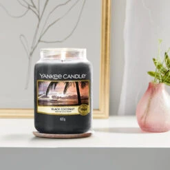Yankee Candle Black Coconut Large Jar Candle 7 Yankee Candle Black Coconut Large Jar Candle -Yankee Candle Shop black coconut large jar 2