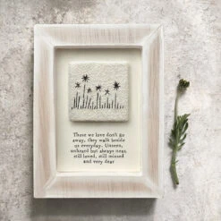 East Of India ‘Those We Love’ Wooden Sign -Yankee Candle Shop eoi 5081 east of india those we love wooden sign 1 1