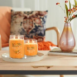 Yankee Candle Farm Fresh Peach Signature Large Jar Candle -Yankee Candle Shop farm fresh peach signature collection lifestyle 1 1