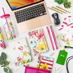 Kate Spade New York Dragonflies And Tulips Acrylic Tumbler With Straw 10 Kate Spade New York Dragonflies And Tulips Acrylic Tumbler With Straw -Yankee Candle Shop lifeguard press kate spade dragonflies and tulips lifestyle 1 3