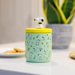 House Of Disaster Peanuts Jar -Yankee Candle Shop peajar house of disaster peanuts jar lifestyle1