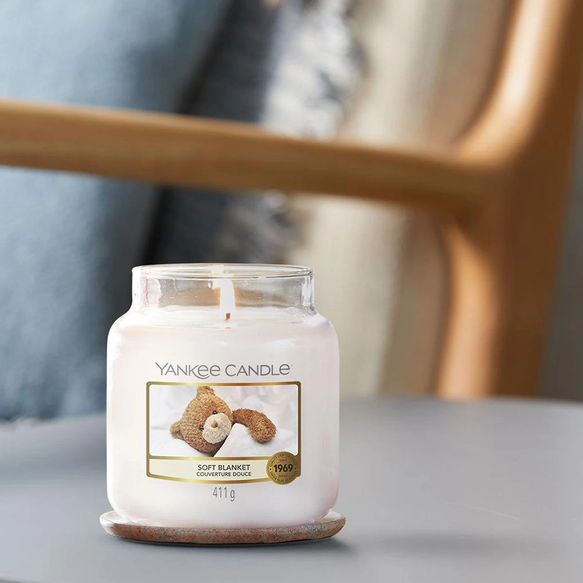 Yankee Candle Soft Blanket Medium Jar Candle 6 Yankee Candle Soft Blanket Medium Jar Candle - Image 4