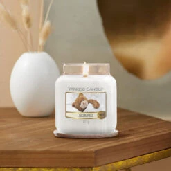 Yankee Candle Soft Blanket Medium Jar Candle 7 Yankee Candle Soft Blanket Medium Jar Candle -Yankee Candle Shop soft blanket medium jar 3