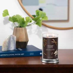 Yankee Candle Vanilla Bean Espresso Signature Large Tumbler Candle 7 Yankee Candle Vanilla Bean Espresso Signature Large Tumbler Candle -Yankee Candle Shop yankee candle 1724491e vanilla bean espresso signature large tumbler candle lifestyle 1